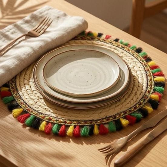 Corn Husk Placemat Heat Resistant Woven Table Mat Non-Slip and Colorful Tassels