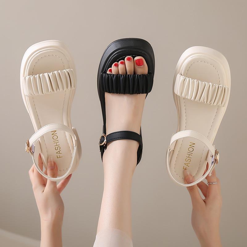Sandals women wear summer new small thick-soled buckle pleated beach shoes women