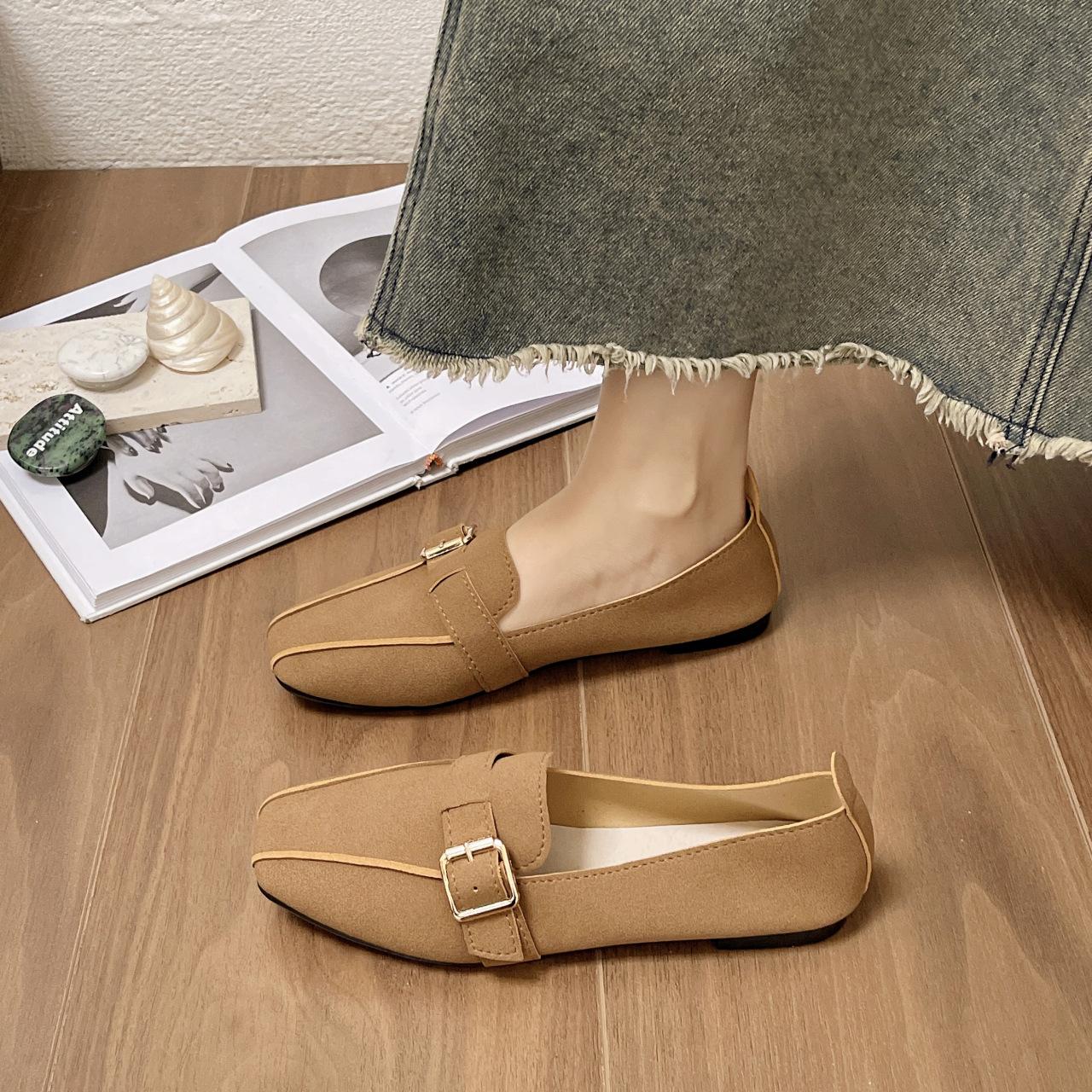 

Женские повседневные туфли на плоской подошве с квадратным закрытым носком, балетки, туфли без застежек, удобные нарядные туфли на плоской подошве, мягкие туфли на плоской подошве, балетки для женщин 42 коричневый