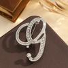 Spilla di Diamanti con 26 Lettere Inglesi Spilla Corsage in Metallo con Strass da Donna per Abbigliamento Zaino Sciarpa e Accessori Spille