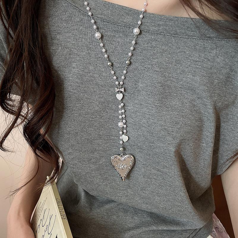 Personalized Vintage Pearl Bowknot Heart Shape Pendant Long Necklace For Women Cute Charm Sweater Chain Neck Jewelry Accessories