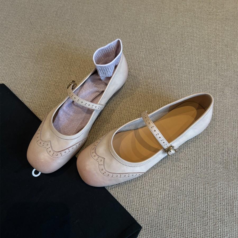 Sheepskin version~ French Brock engraved Mary Jane small leather shoes round head one-word buckle belt gentle wind flat-soled single shoes