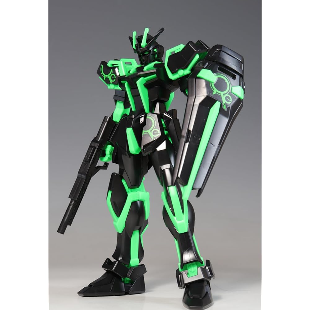 Gundam Entry Grade Strike Gundam Handheld Box Recycle Color Neon Green Plastic Model Kit