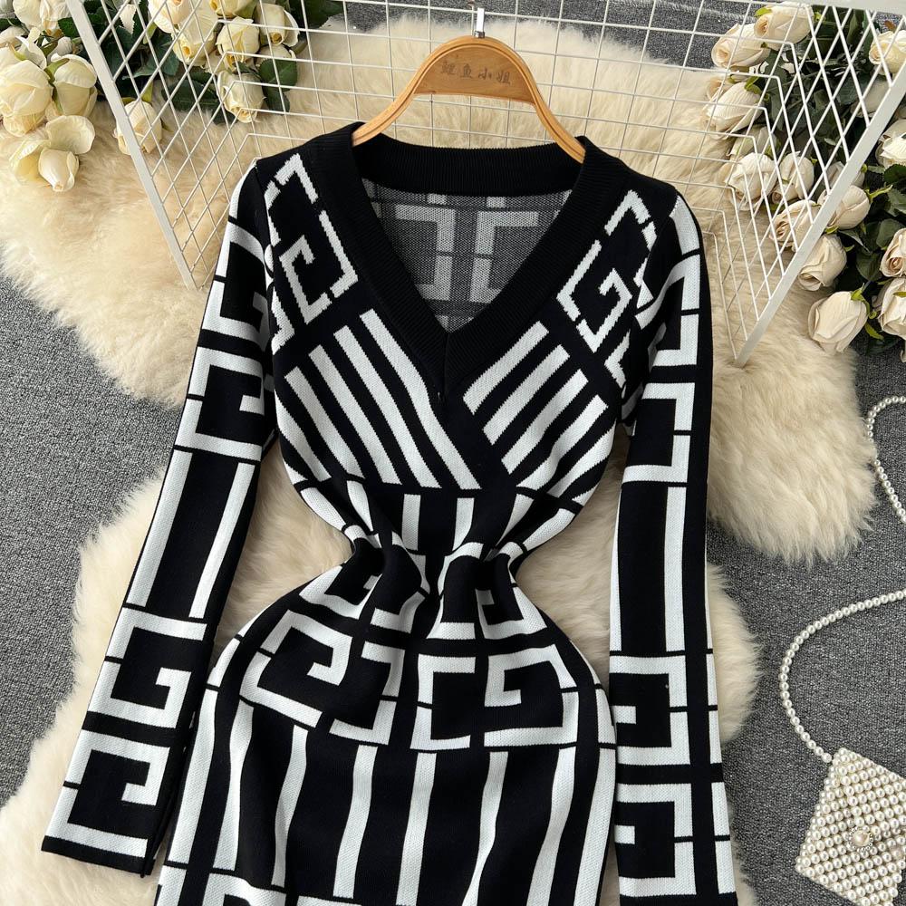 Spring Autumn V-neck Geometry Pattern Knitted Sweater Dresses Women Full Sleeve Mini Slim Bodycon Pencil Dress