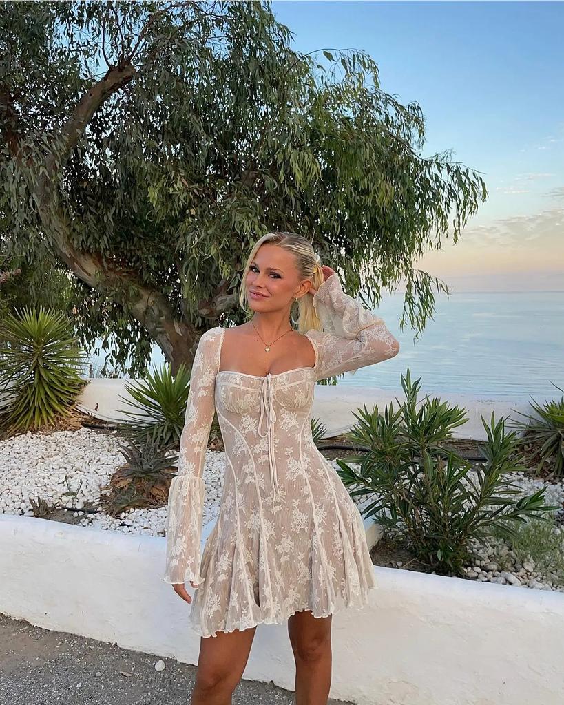 Women Fashion Square Neck Bodycon Dresses Elegant Mesh LaAe Strapless Long Sleeve Hollow Out Mini Dress New Lady Party Wear