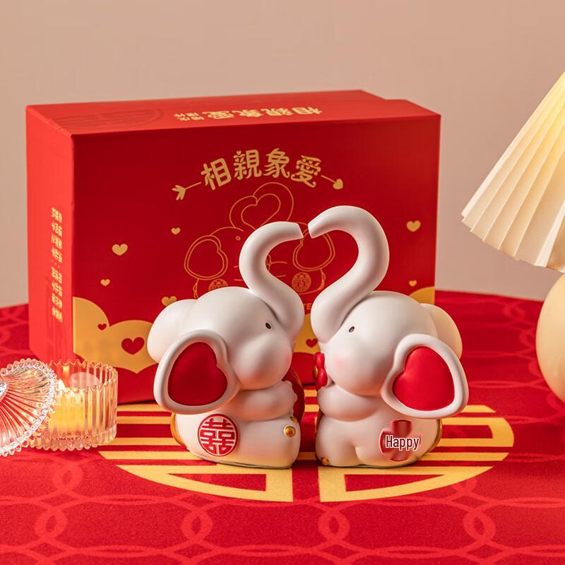 Праздничный набор фигурок слонов-пары
