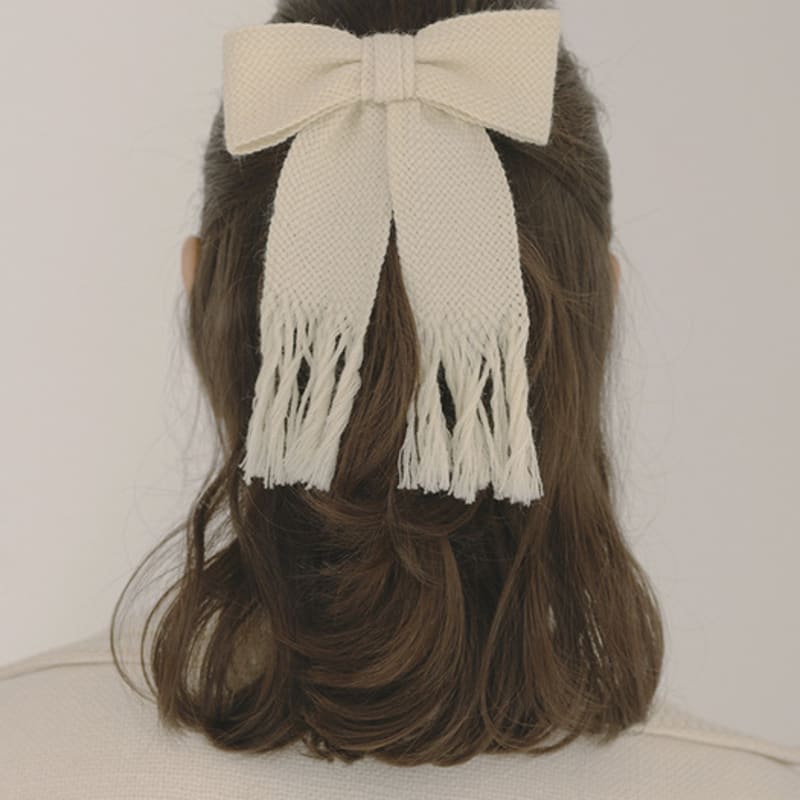 

iCE GARDEN Fringe Detail Ribbon Hairpin Ivory