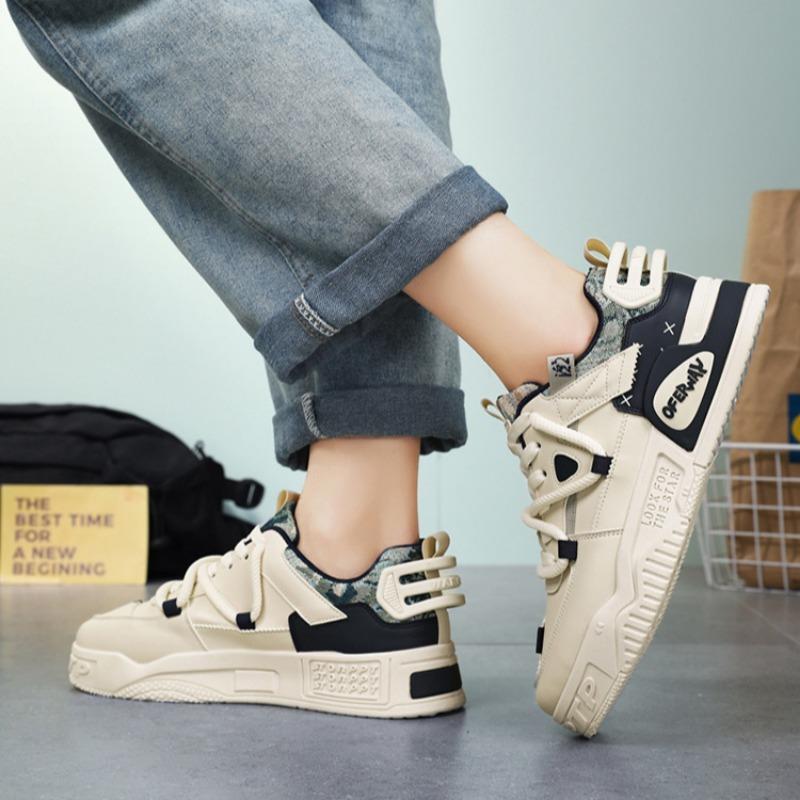 2024 Nya Herr Casual Skateboard Skor Designer Trendiga Sneakers med mjuk sula för Män Jogging Herr Vulkaniserade Skor Zapatillas Hombre