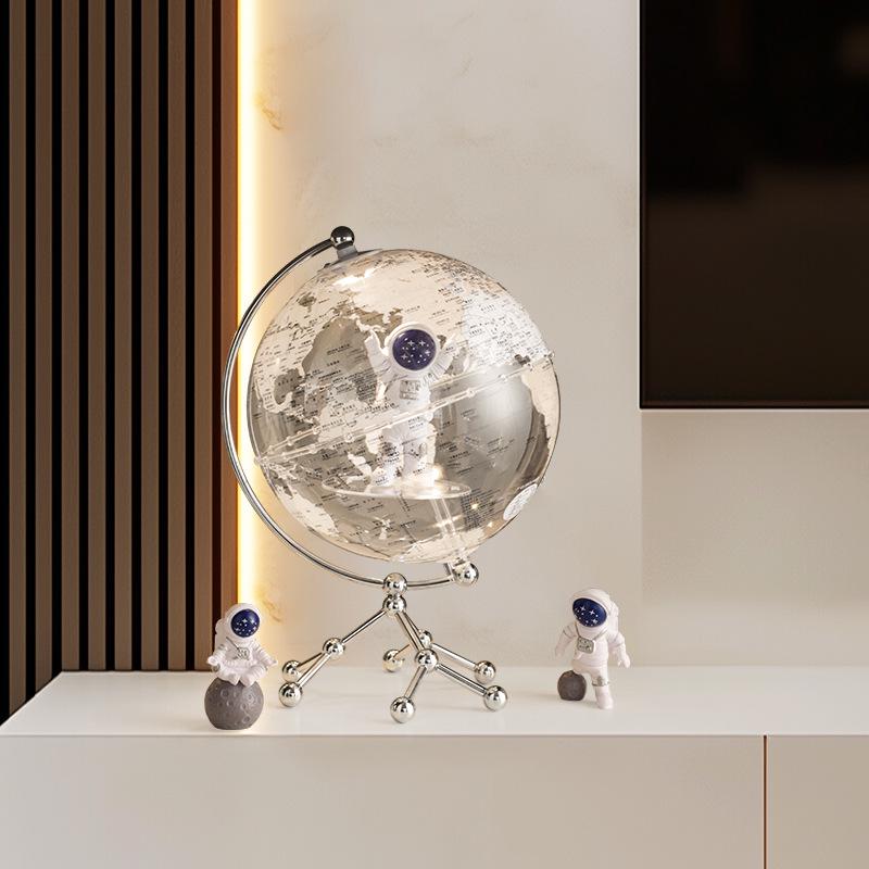 Elegante Globus-Ornamente für Zuhause oder Büro: Perfekt für einen Weinschrank, einen TV-Ständer oder als hochwertige Dekorationsartikel in Ihrem Wohnzimmer.