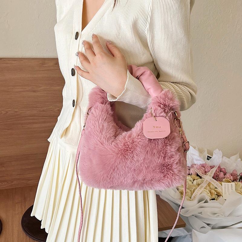 Women's temperament high-end plush handbag new fashion wool bag versatile niche chain messenger bag