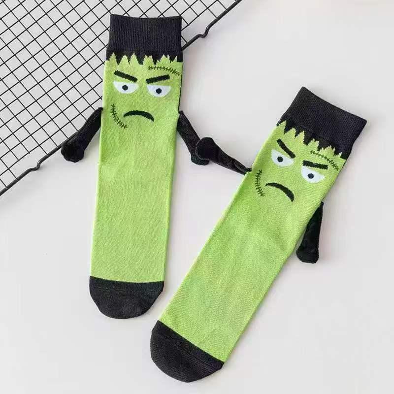 Fun Halloween Socks Spooky Magnetic Hand-Holding Hands Socks Creative Cute Bat Socks Mid-Calf Cotton Socks Couple Socks Gift