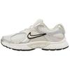 Chaussures de course V5 RNR pour femmes Beige