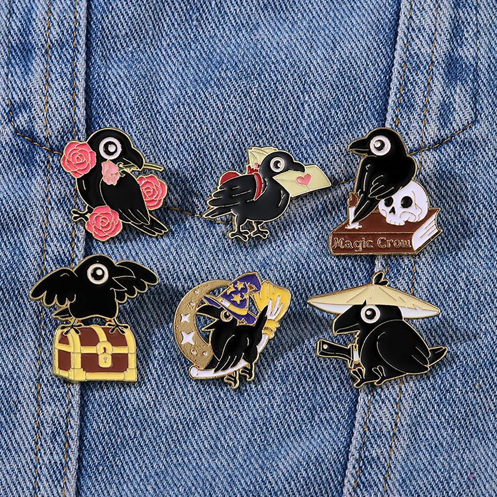 Unique Rhinestones Crow Brooch Pin Delicate Fashion Accessory for Clothings and Bags Decoration Casual Wear