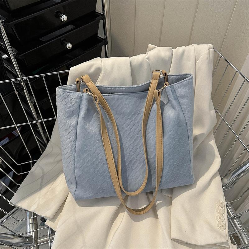 Bag Women's Spring 2025 New Trendy Fashion Tote Bag Large Capacity Texture Simple Niche Portable Shoulder Bag