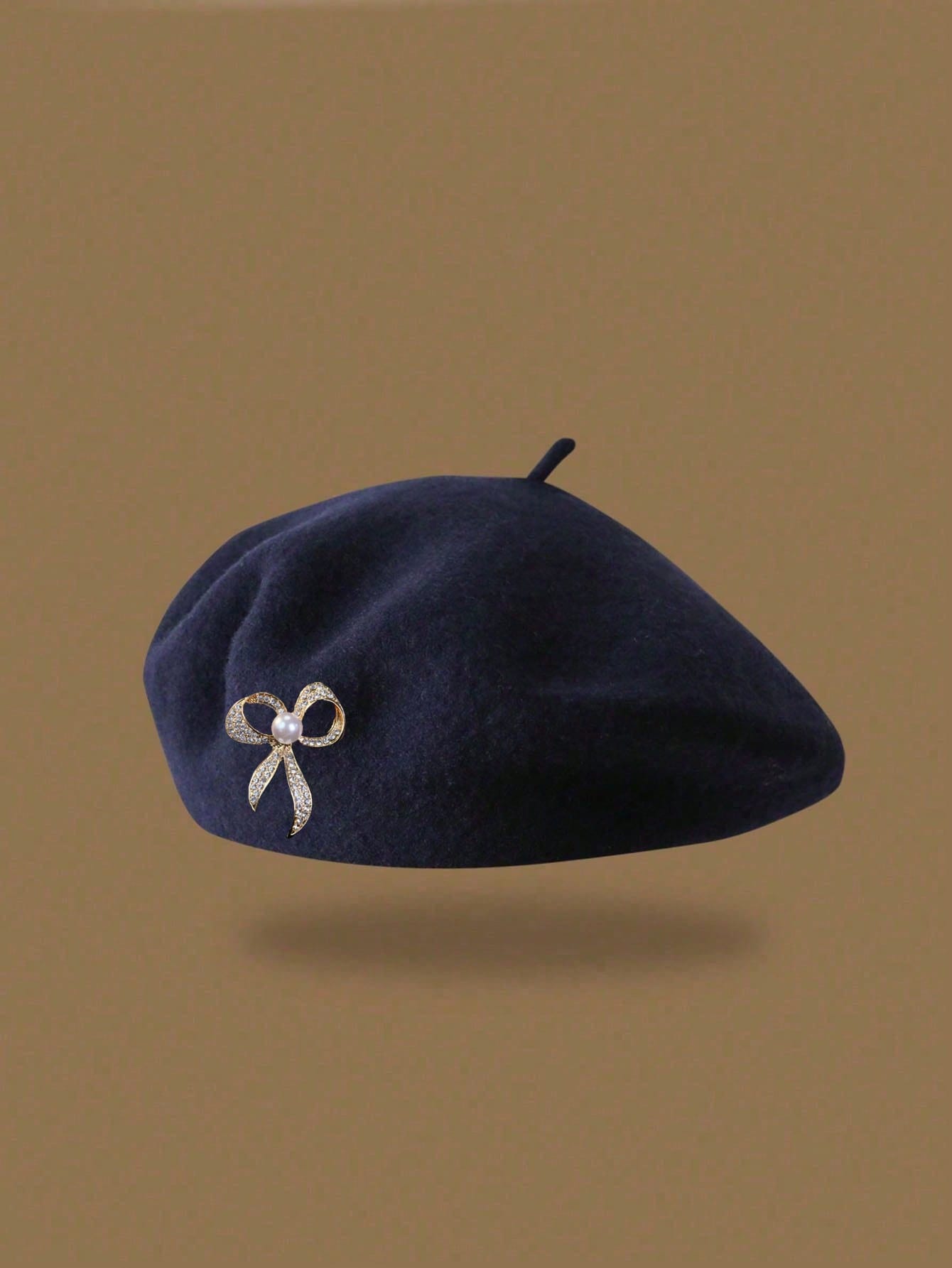

French Style Beret Hat Women Pearl Bow Solid Color Woolen Cap темно-синього кольору