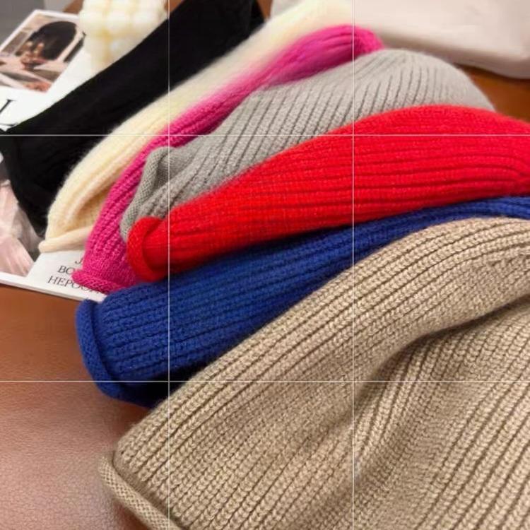 Cold Loose Knitted Hat Men and Women Street Piles of Hats Big Heads Cold Hats Confinement Hat Autumn and Winter