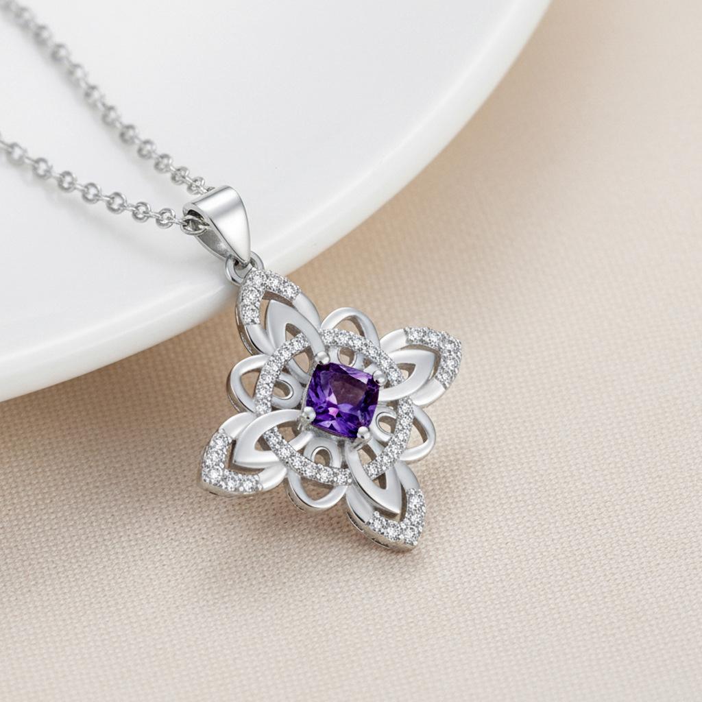 Celtic Knot Clavicle Necklace - European & American Fashion, Ideal Mother's Day Gift