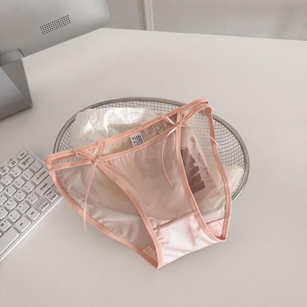 Ladies Spring and Summer Sweet Sexy Lace Comfortable Breathable Mid Waist Triangle Briefs