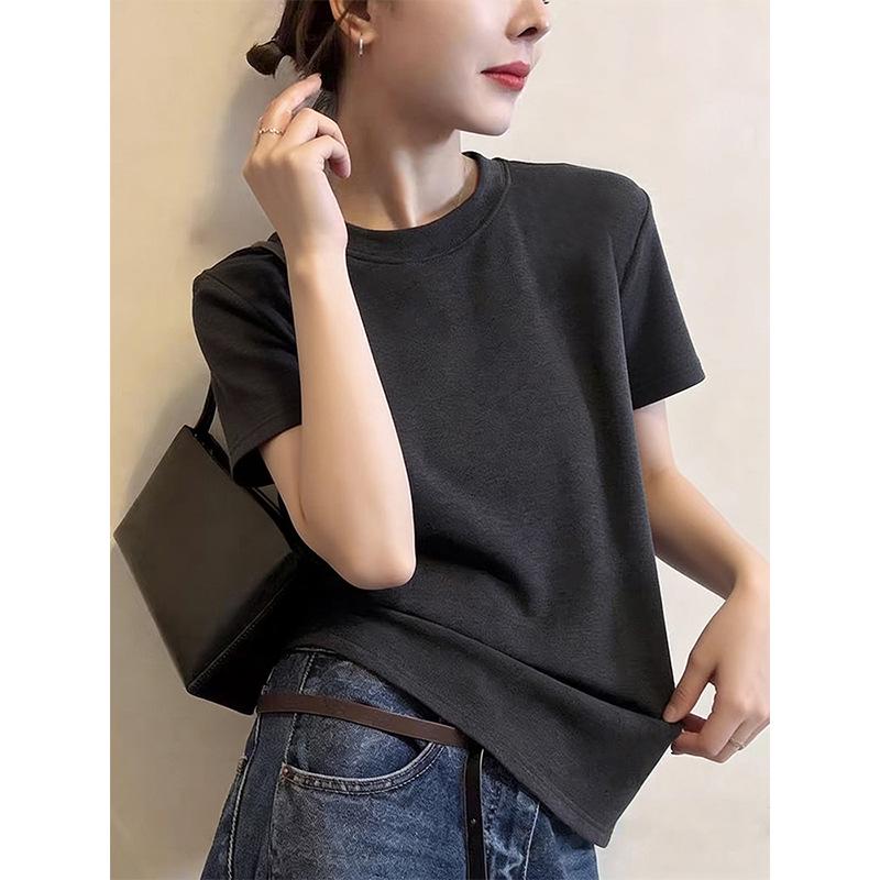 Graues Damen-T-Shirt aus reiner Baumwolle mit Rundhalsausschnitt und kurzen Ärmeln – Modisches, vielseitiges Basic für Frühling, Sommer und Herbst.