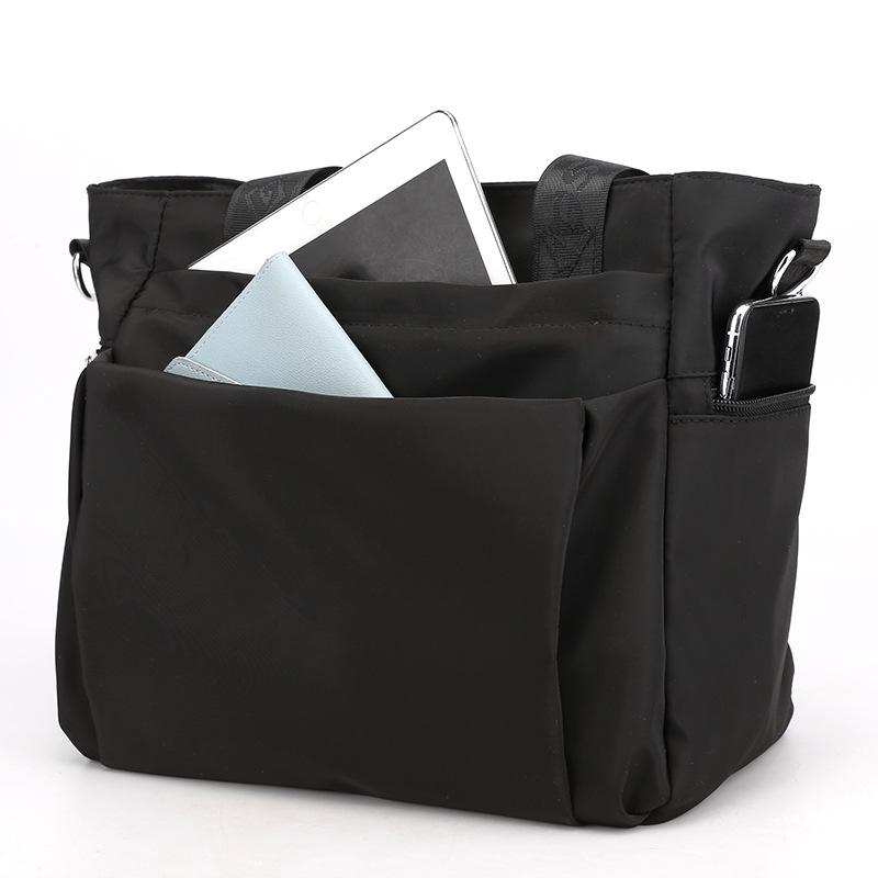 Nylon Trendy Fashion Handbag: Large, Casual Versatile Crossbody & Travel Shoulder Bag for Ladies