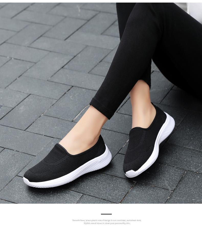 Lightweight and breathable women's shoes spring and summer fly-woven mesh sports casual running shoes lazy casual shoes