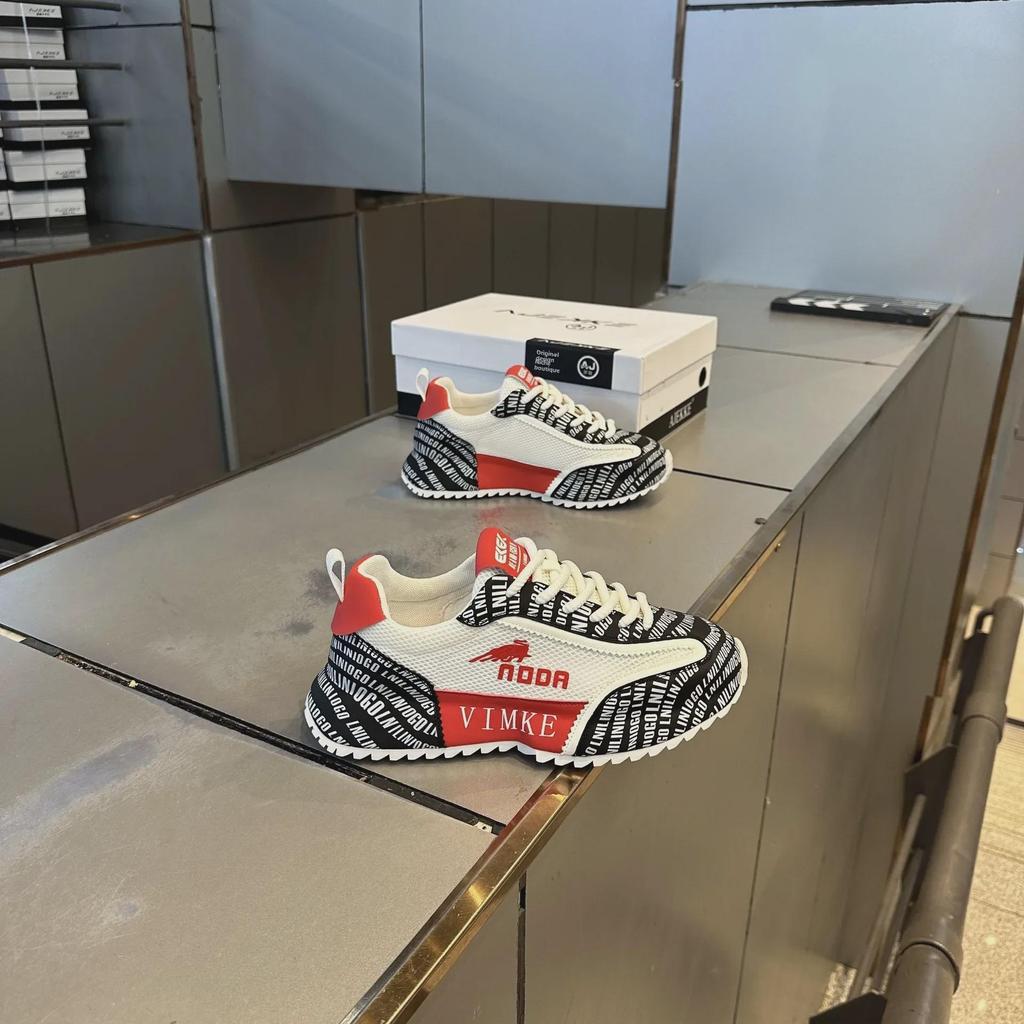 Men's Height-Enhancing Leather Sports Shoes - Breathable, Thick-Soled, Stylish Waffle Dad Sneakers for Summer