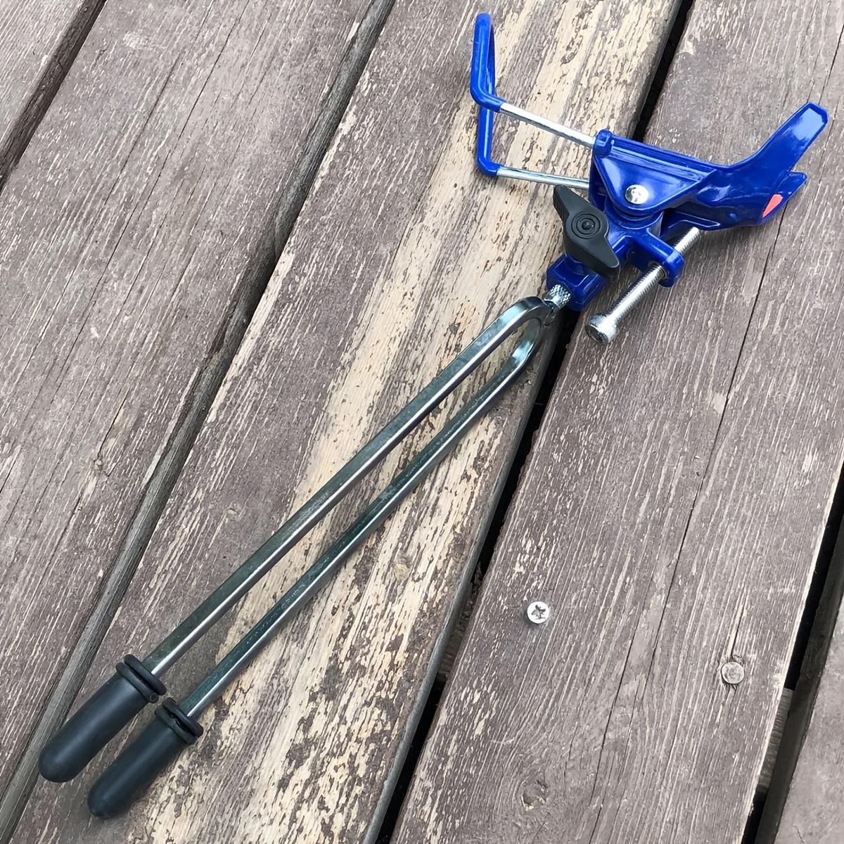 

Держатели удочек для береговой рыбалки 1pcs