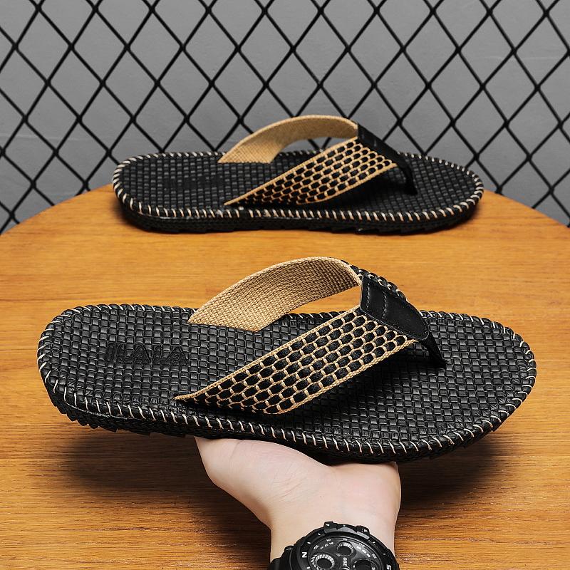 Fashion 2024 New Men's Slippers Outdoor Sandals Men's Light and Comfortable Summer Casual Beach Shoes Indoor Flip-flops Men's Shoes