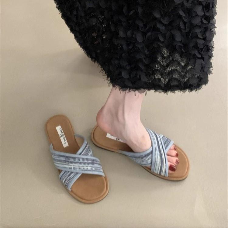 Bohemian Flat-bottomed Woven Cross-strapped Slippers for Women's Summer Wear 2025 New Design Niche Cool Slippers for Women