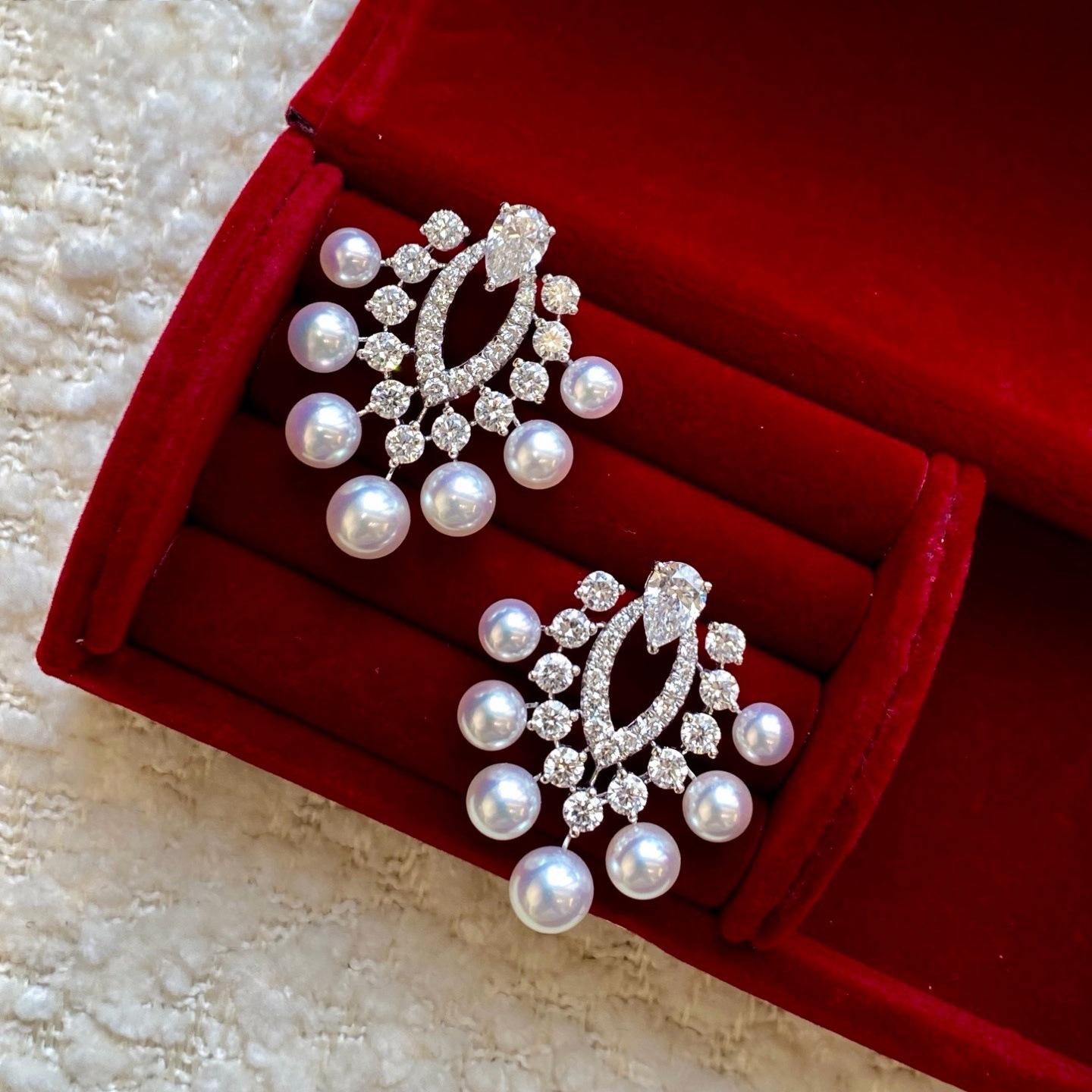 

Korean temperament zircon water drop-shaped pearl earrings, earrings, fashionable, exquisite and simple earrings.