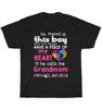Da ist dieser Junge, er nennt mich Oma Autismus-Bewusstseins-T-Shirt Unisex-Tee Geschenk