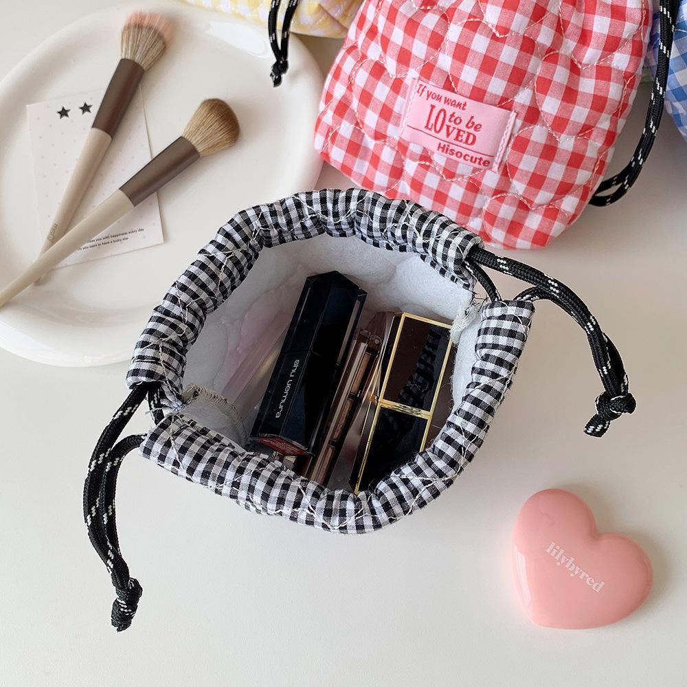 Ins Korean Plaid Drawstring Makeup Bag for Girls Portable Skincare Organizer Travel Organizer Bags Toiletry Bag Drawstring Bags
