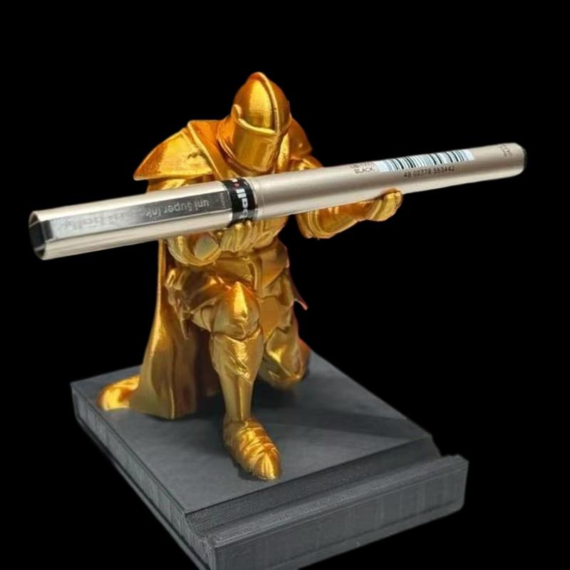 Armored Retro Soldier Pen Holder Desk Accessories Warrior Pencil Stand Knight For Desk Small Statue Ornaments