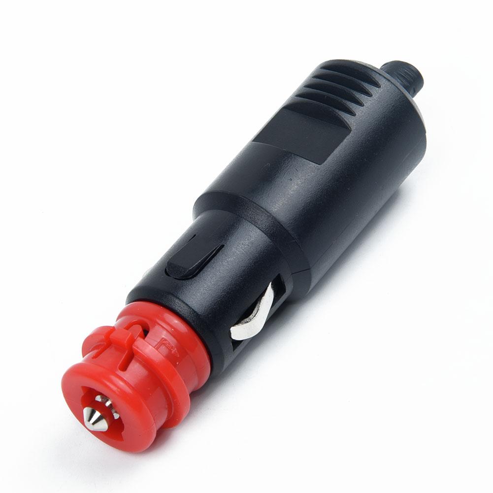Car Vehicle Male Socket Connector 12V 24V with 8A Fuse Designed for Secure Automotive Accessories Power Connection