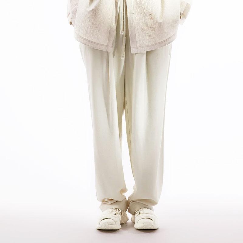 Li Ning X Jackie Chan Kollaboration Kung Fu Serie Einfarbig Gerade Locker Lässige Hose Herrenhose Papierweiß AKXT033-2