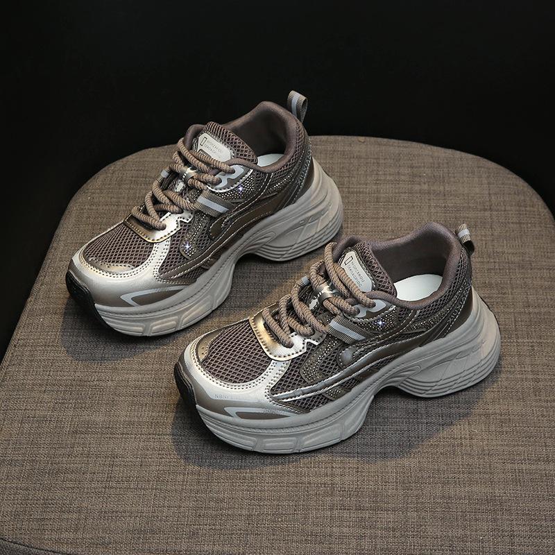 

Dad Shoes Girl 2025 Autumn New Small Fashion Versatile Platform Comfortable Women s Shoes Mesh Sports Casual Shoes 40 серебряный серый