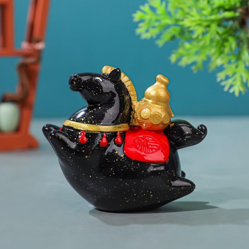 Xiaocaima Decorative Items, Creative Car Ornaments, Workstation Desktop Ornaments, Gifts, Resin Handicrafts