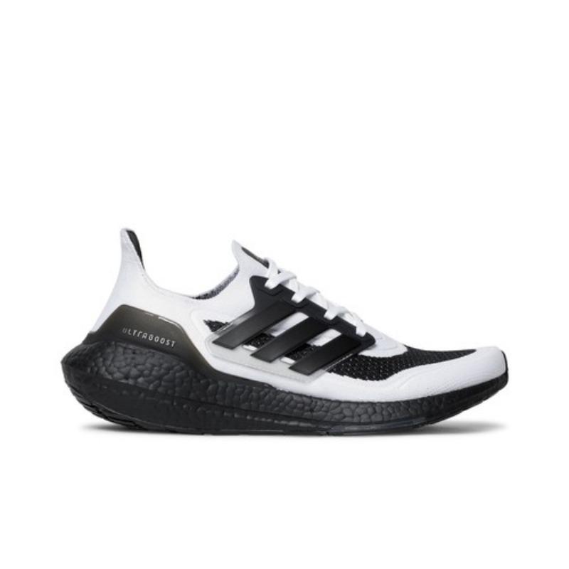 adidas UltraBoost 21 Oreo S23708