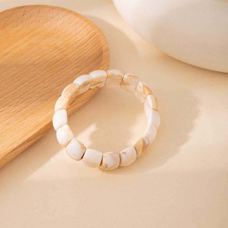 Faux Amber Beeswax Stretch Bracelet Acrylic Smudged Beaded Bracelet European American Niche High Grade Bracelet For Ladies