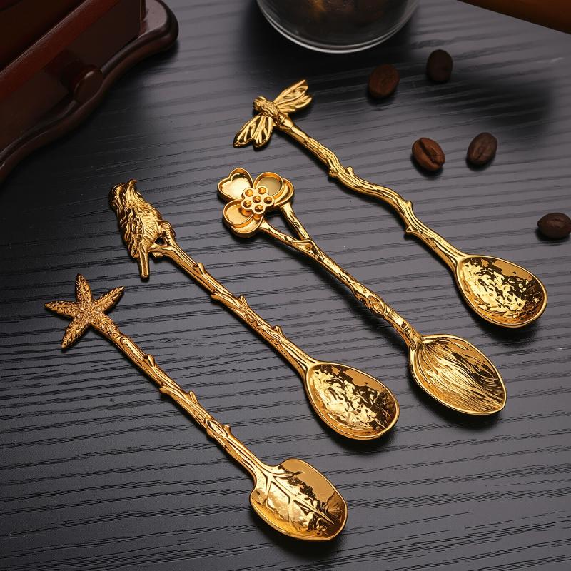 Retro Metal Coffee Spoon Dragonfly Branches Leaves Shape Ice Cream Cake Dessert Milk Mixing Spoon Kitchen Gadgets Tableware