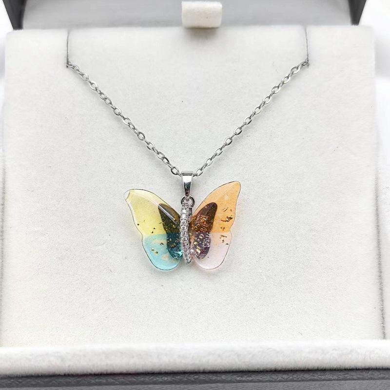 1 Pcs Fashion Fairy Color Butterfly Copper Pendant Necklace Women's Collarbone Chain Girls' Elegant Minimalist Accessories