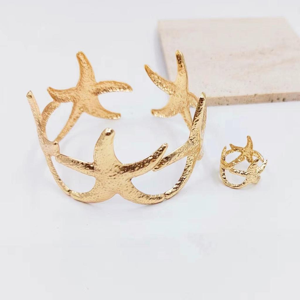 Ocean Element Armlet Ring - Adjustable Beach Starfish Design
