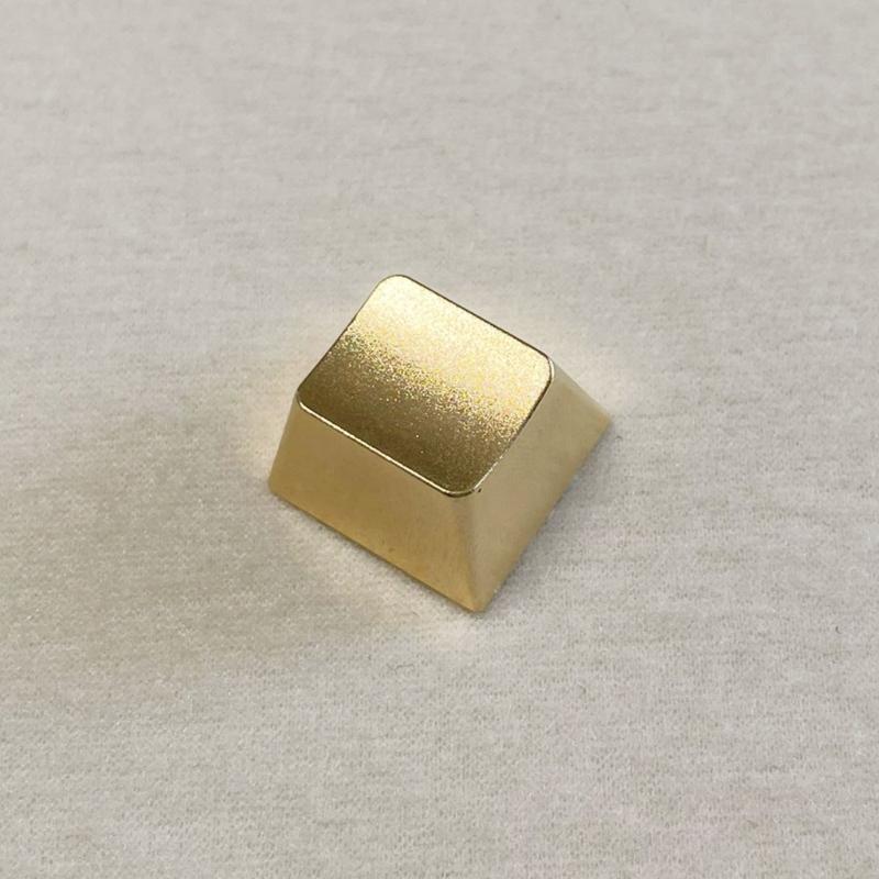 Elegant Zinc Alloy Keycap Matte Gold Finish For Mechanical Keyboards Enhances Typing