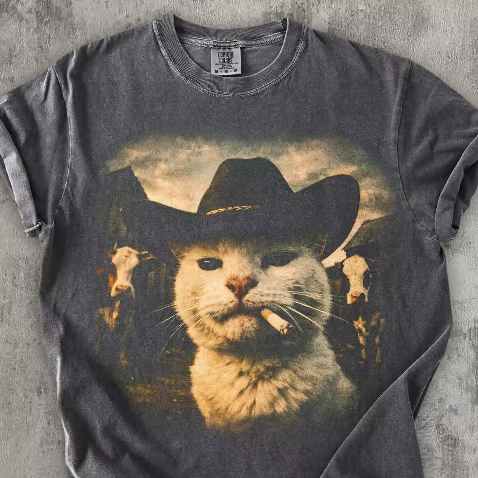 Men's Vintage Cowboy Cat Smoking T-Shirt Funny Farm Animal Graphic Tee Comfort Colors Short Sleeve Casual Streetwear