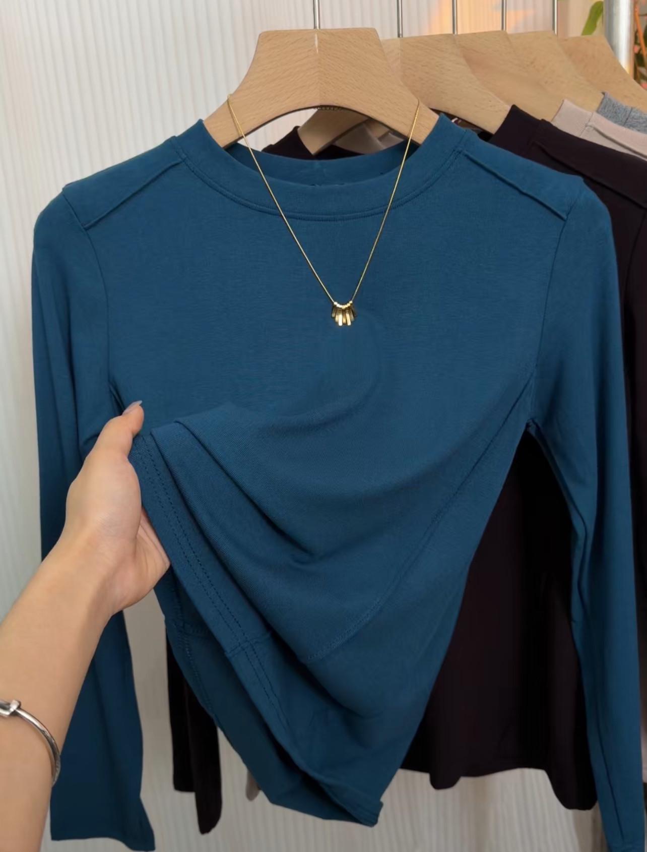

2026 Spring Women s Slim Fit Round Neck Long Sleeve T-shirt - Versatile, Stretchy, and Flattering Base Layer XL (60-70 kg)