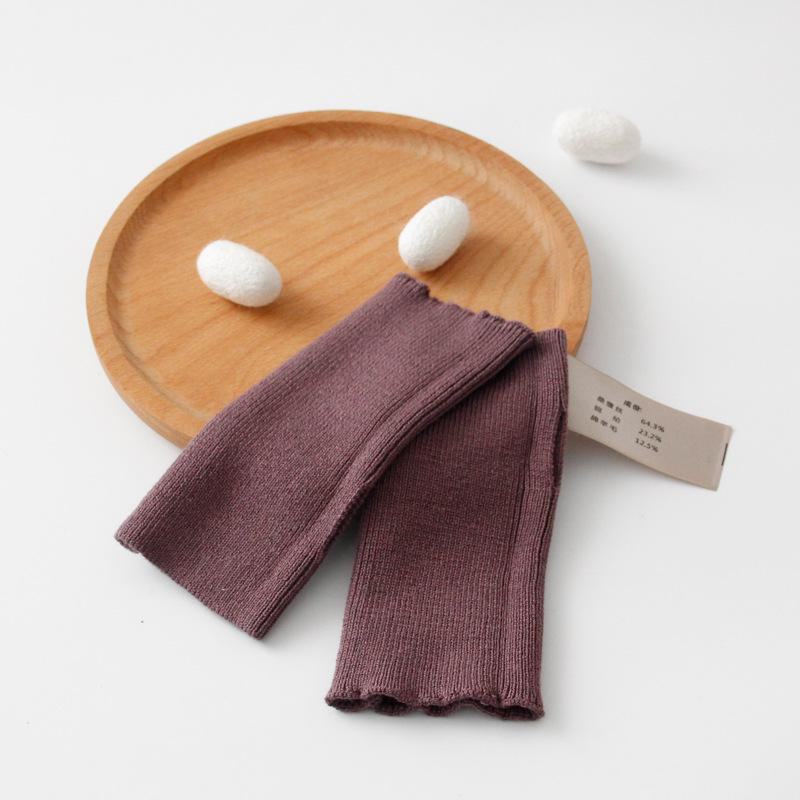 

Японские шелковые перчатки с полупальцами для детей: Теплый, тонкий, удобный для сенсорного экрана, идеально подходит для набора текста в помещении осенью и зимой. One Size фиолетовый/серый