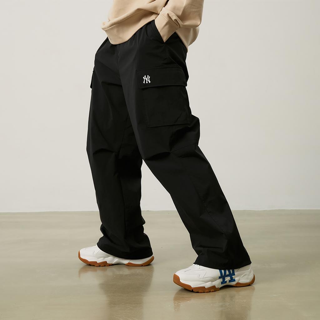 New MLB SS24 Cargo Pants Unisex Black 3LWPB0143-50BKS