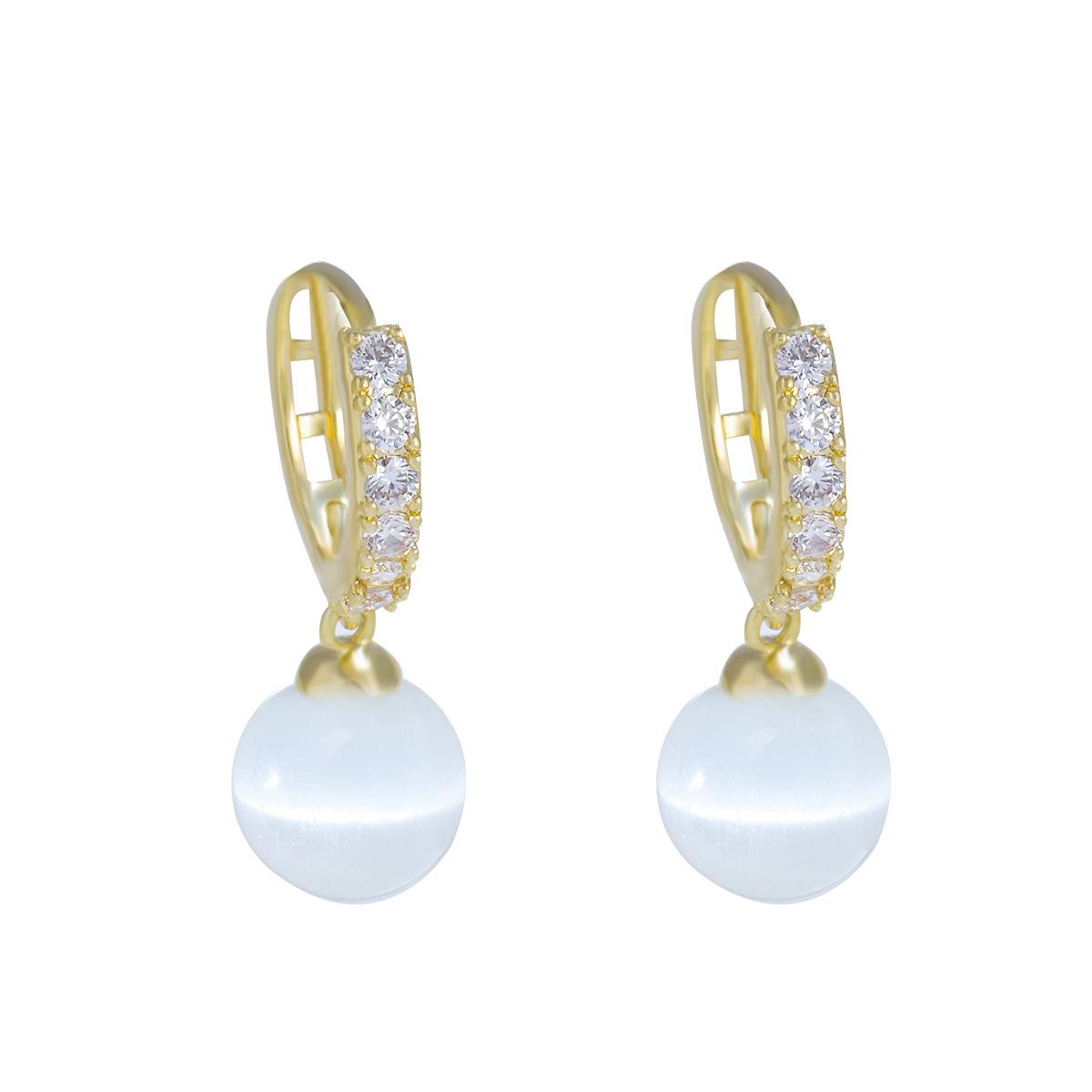 

Милые и высококачественные легкие роскошные серьги «кошачий глаз», нежные серьги «ветер», женские простые короткие маленькие серьги в стиле ретро в стиле Гонконга золотой