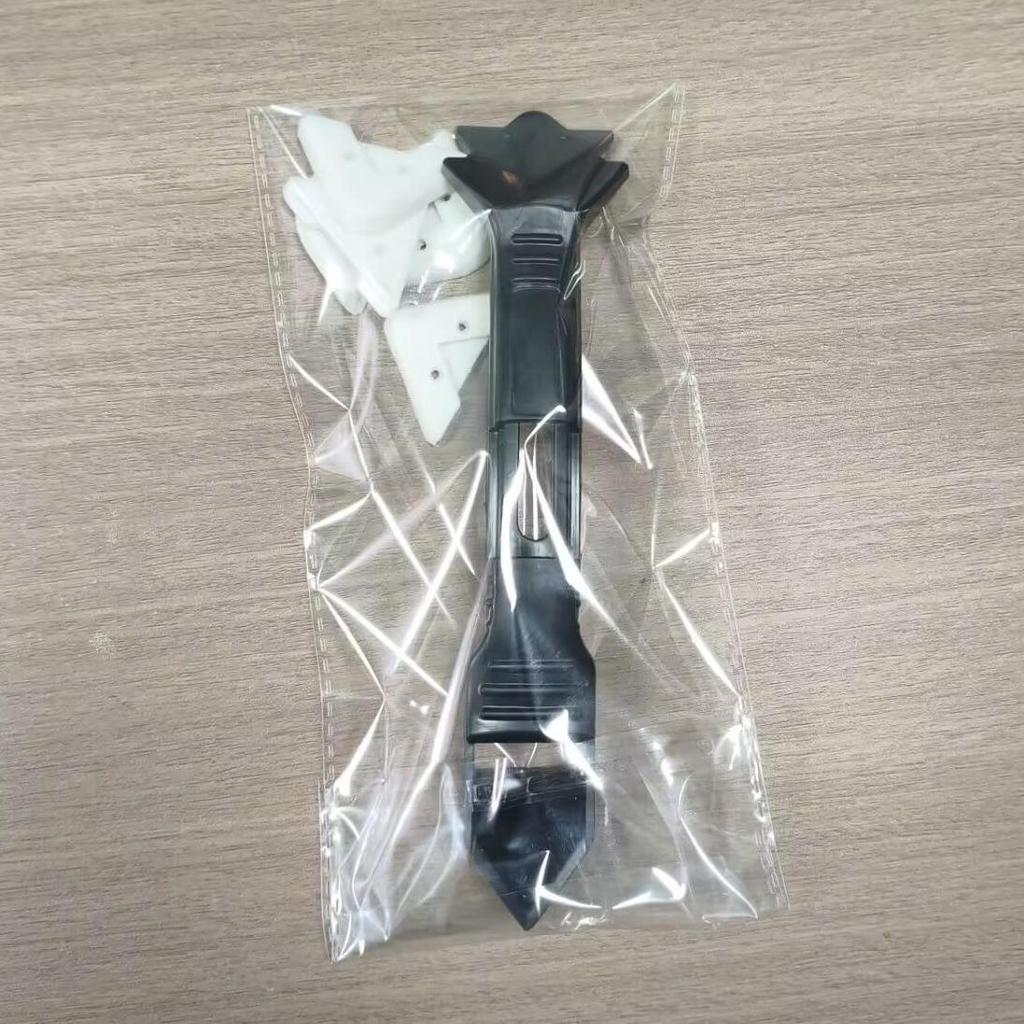Multifunctional 3-in-1 Silicone Spatula & Degumming Tool for Seam and Corner Work