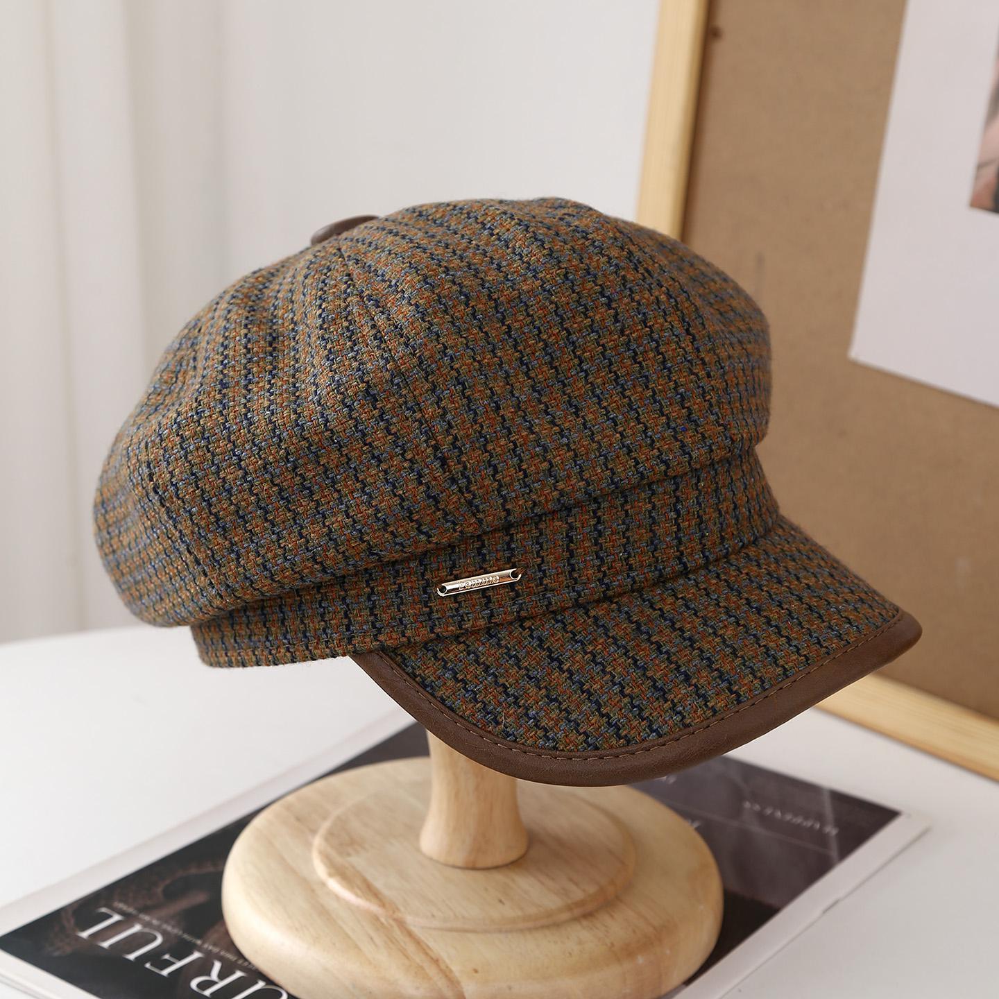 

Women s Vintage Newsboy Hat - Retro Plaid Octagonal Beret Cap with Visor Warm Baker Style Winter Fashion Headwear New M